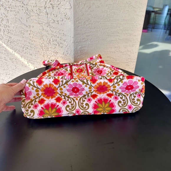 Vera Bradley, Eloise Shoulder Bag - Picture 9 of 11